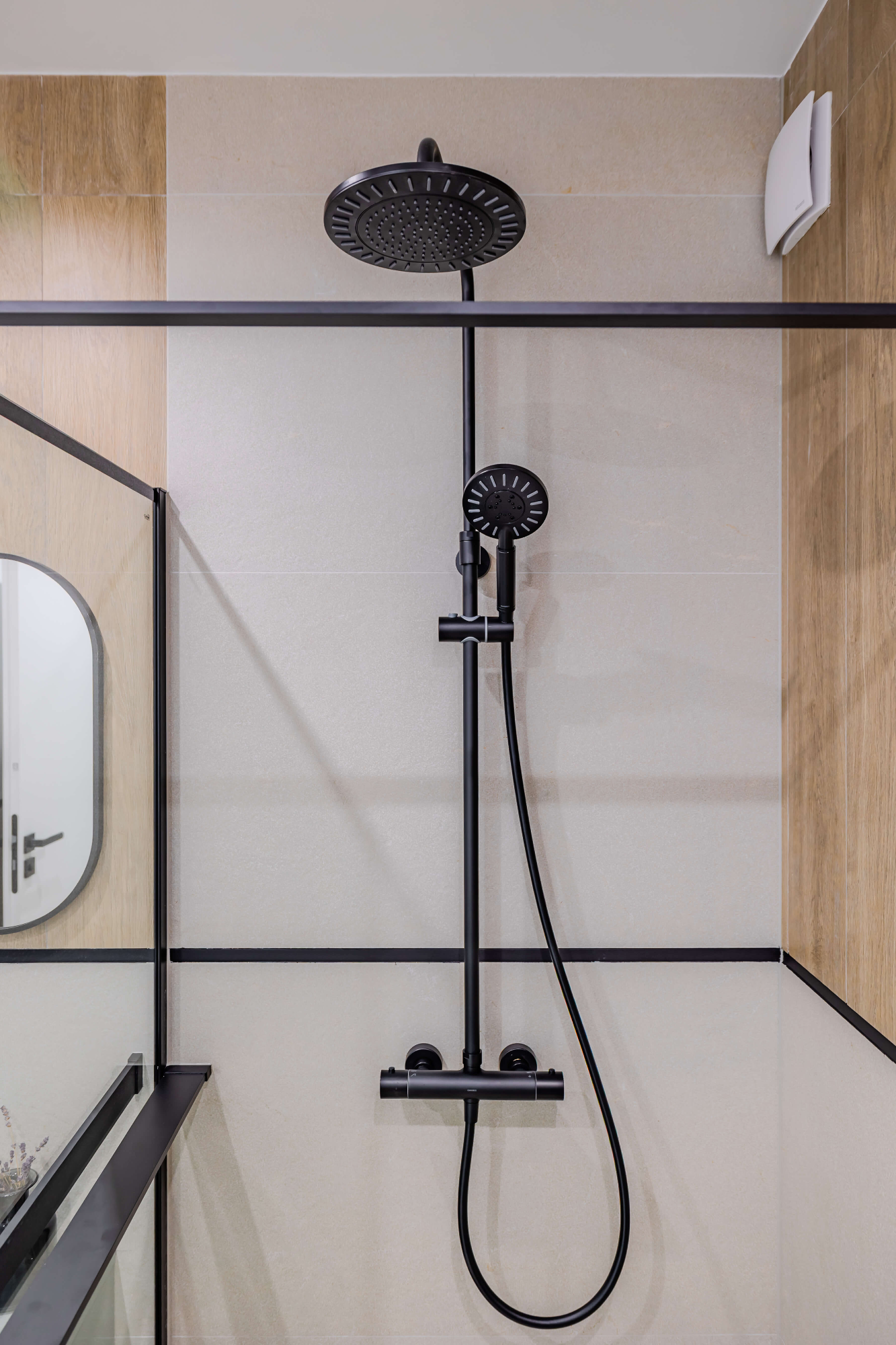 Design Interior Apartament de Investiții Sibiu: Versatilitate și Stil Modern - Imagine 9